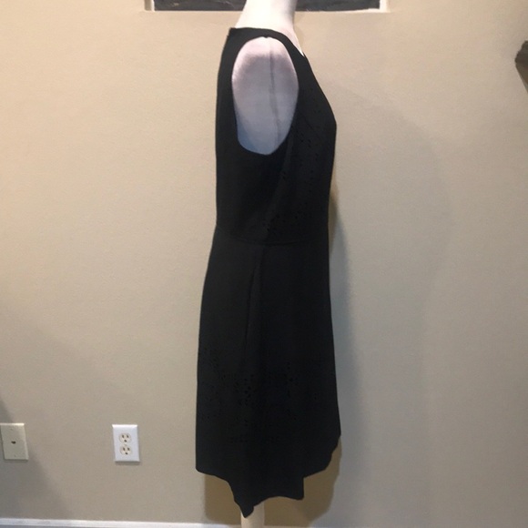 Tahari Arthur S Levine Laser Cut Fit & Flare Lined Midi Dress w/Pockets-12 - Picture 6 of 13